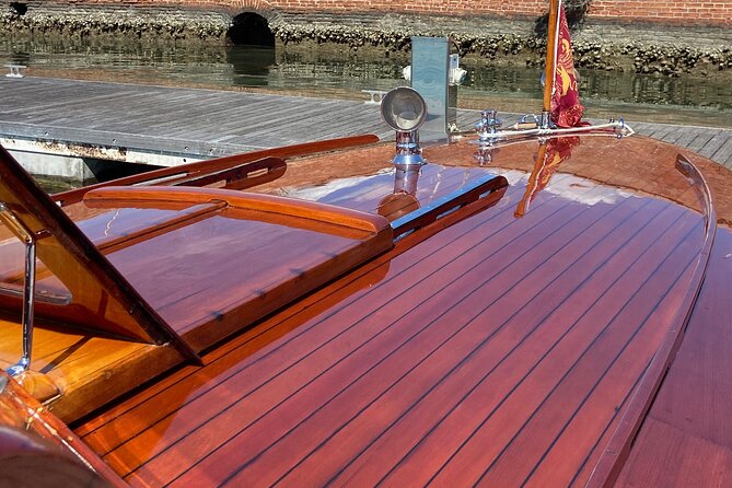 Private Venice Lagoon Boat Tour (7 hours) - Burano’s color and Mazzorbo’s quieter countryside feel