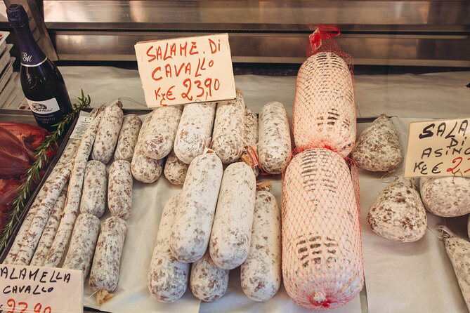 Private Venice Street Food Tour with a Sommelier - Grand Canal walk: the Rialto Bridge story you’ll remember