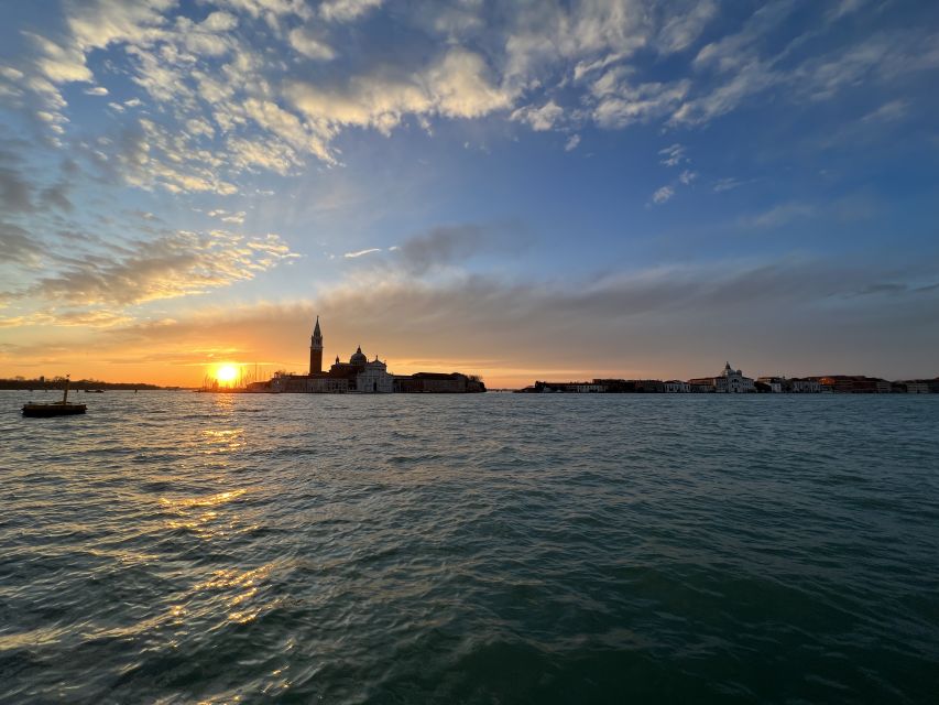 Punta Sabbioni - Venice at Sunset: Boat Tour with Aperitif - Price and value: is $41 a good deal for this evening plan?