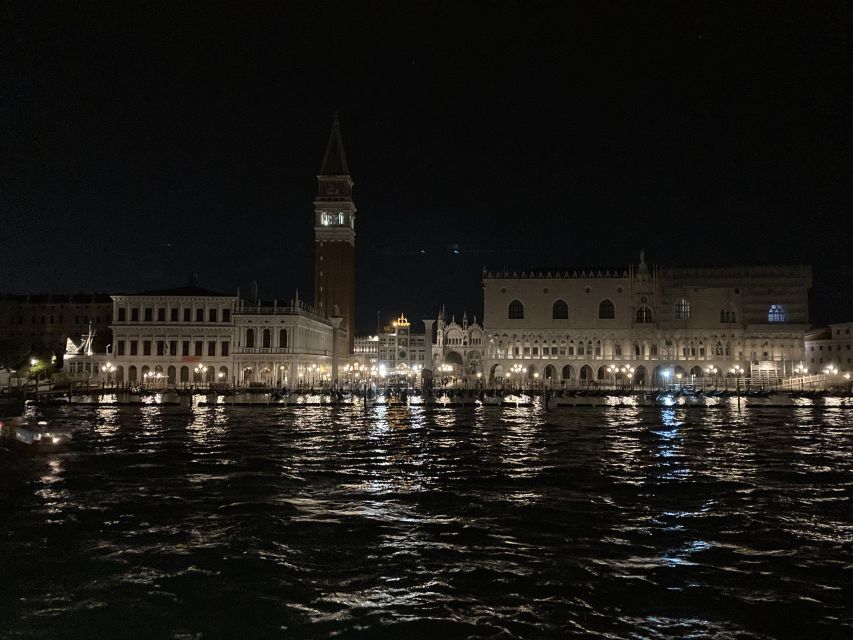 Punta Sabbioni - Venice at Sunset: Boat Tour with Aperitif - Finding the boat at Pier 5 (Via Lungomare S. Felice)