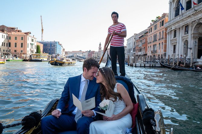 Renew your wedding vows on a romantic gondola - The short walk toward Piazza San Marco (and why it’s useful)