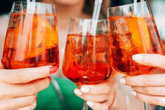 Royal Gardens & St.Mark Basin View Casanova Aperitif - The mobile app: your audio tour without the pressure