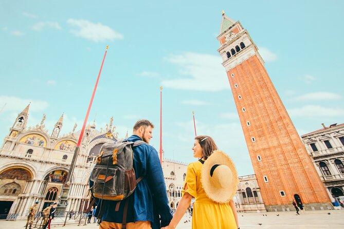 Saint Marks Basilica, Doge's Palace and Gondola tour in Venice - The perfect Venice starter: square to basilica to palace