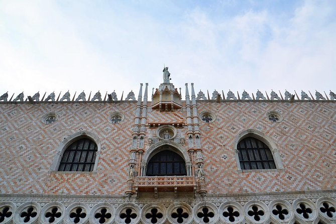 Skip the Line: Best of Venice Private Tour Including San Marco Doges' Palace and Gondola Ride - Price and value at $740.06 per person: what you’re really paying for