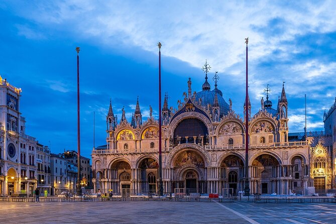 Skip the Line St Mark’s Basilica and Doge’s Palace Exclusive Tour - Piazza San Marco orientation: your 10 minutes at the center
