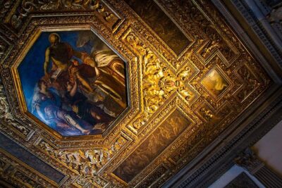 St Mark's Basilica & Doge's Palace with Secret Passages Access - St Mark’s Basilica guided stop: what to watch in just 30 minutes