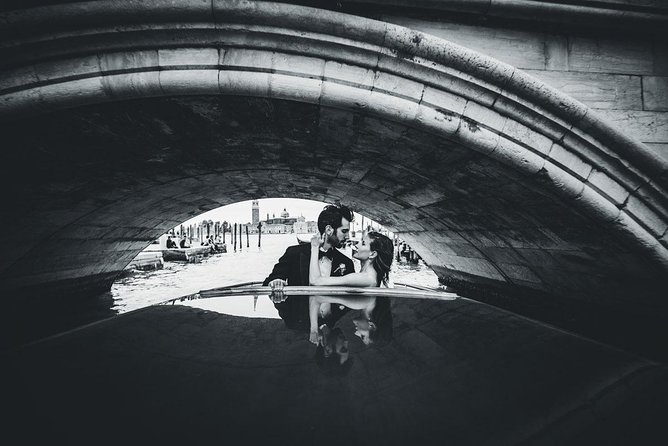 Sunrise Couple Photoshoot Tour - Duration and Pace: 45 Minutes to 1 Hour, Not a Marathon