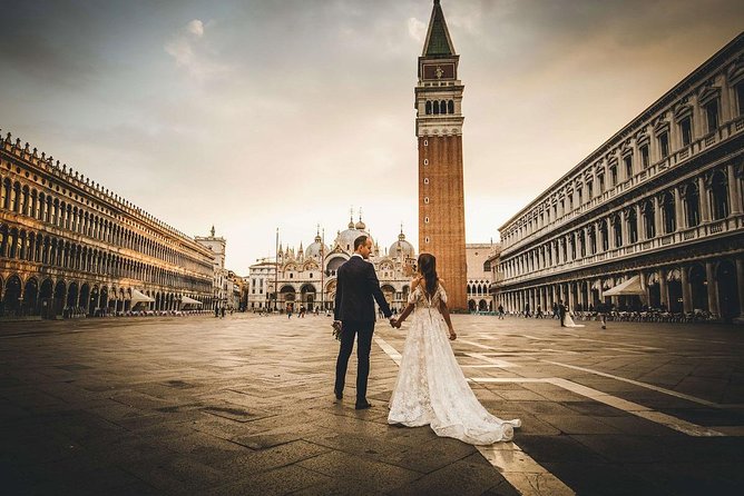Sunrise Couple Photoshoot Tour - Meeting at Piazza San Marco: The Start Point You’ll Appreciate Later