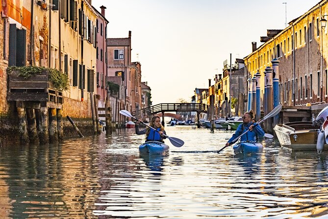 Sunset Kayak Tour in Venice: Discovering the City’s Canals - Photos Without the Phone Fight (And Why That’s Good)