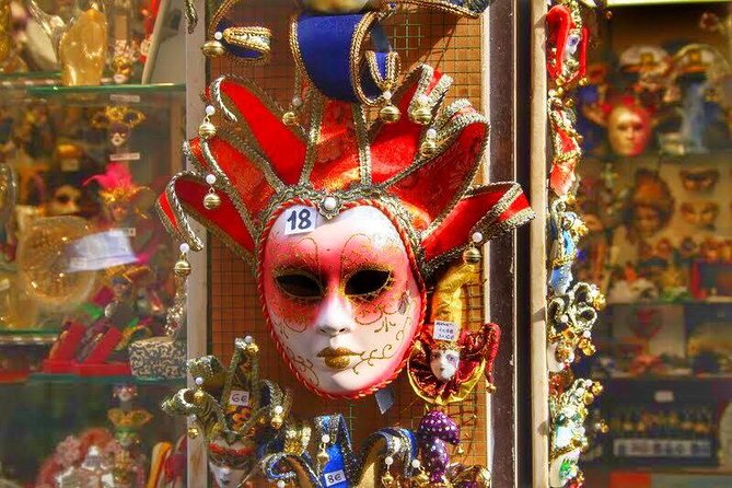 Tasty Street Food Tour of Venice City Center with Cicchetti & Local Specialties - How long you actually spend eating versus walking