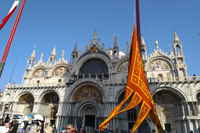 The Best of Venice and Murano with Saint Mark's Private Tour - Murano by water-taxi: the island overview plus glass factory time