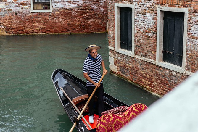 The Best of Venice: San Marco Highlights & Gondola Ride - Price and value: what $318.06 really buys