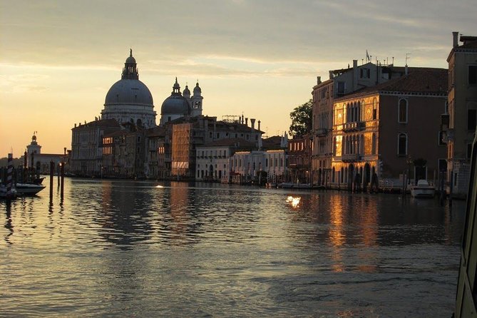 The Heart of Venice: A Self-Guided Audio Tour - Campo San Salvador: the 1898 marble column and the revolt story