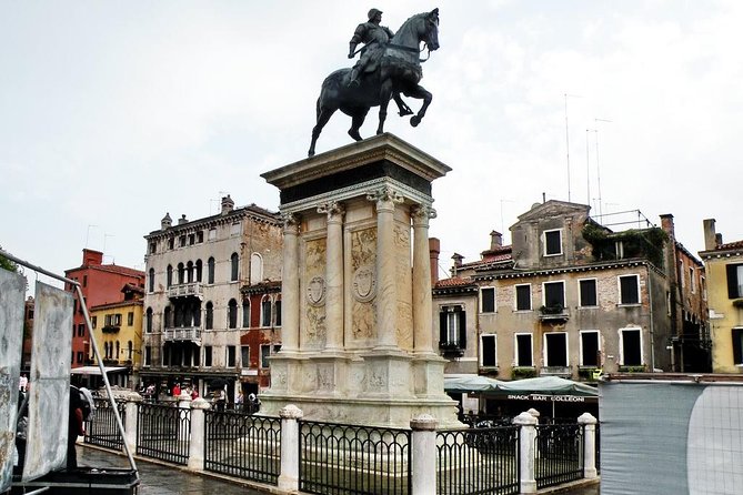 The Heart of Venice: Discover the City on Foot. - Stop 2: Doge’s Palace and the Campanile viewpoint problem
