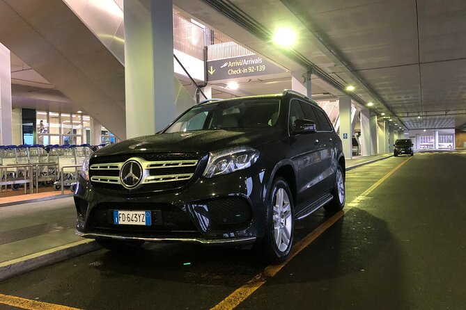 Transfer from Venice Marco Polo airport or Mestre station to Cortina d'Ampezzo - The airport meeting point: what to look for (so you don’t waste time)