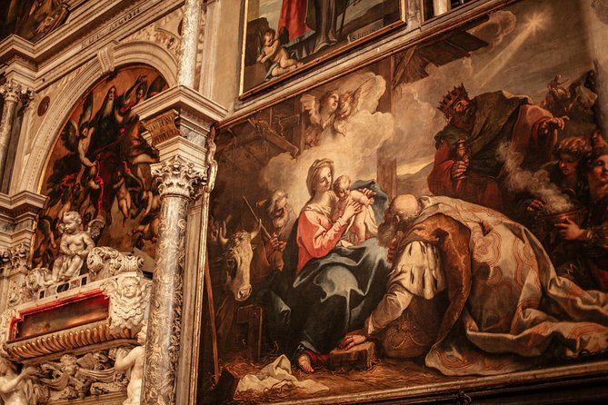 Treasures of Venice: Renaissance Era Private Tour - The Bologna of small details: how your host makes the route click