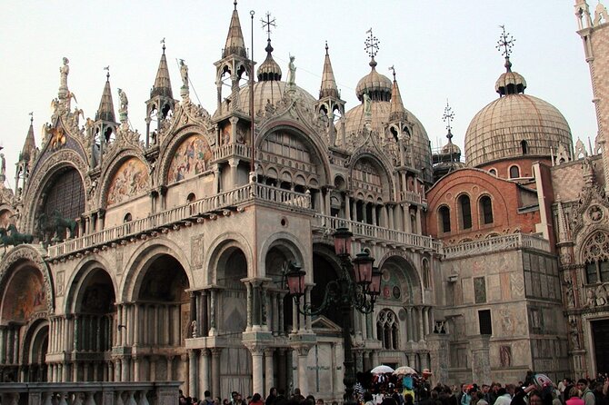 Unusual Perspectives of St Mark's Basilica & optional Pala d'Oro - What to wear and bring for St Mark’s Basilica entry