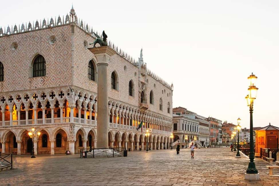 Venice: 1-Hour Panoramic Boat Tour - What to Bring and How to Enjoy the Best Weather Window