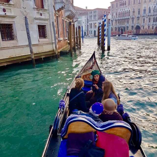 Venice: 30 min Gondola Ride on the Grand Canal with Guide - Should you book this Venice gondola with guide?