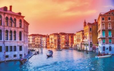 Venice: 30 min Gondola Ride on the Grand Canal with Guide - Meeting up at Santa Maria del Giglio, then floating back toward Bar Longhi
