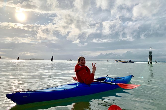Venice: 60' Quick Kayak Tour with guide - A Short Kayak Fix for Venice’s Canals (60 Minutes on the Water)