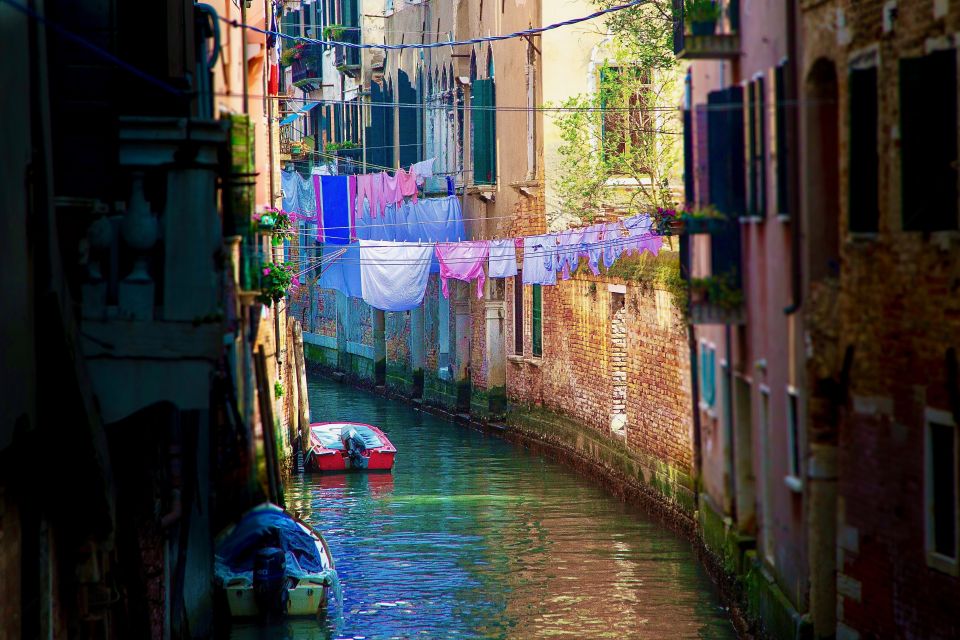 Venice Art and Architecture Private Walking Tour - Santa Maria dei Miracoli: Renaissance architecture you can admire from outside