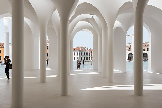 Venice Art Biennale 2026 Guided Tour with a Licensed Guide - Meeting point, timing, and how not to waste your 2 hours