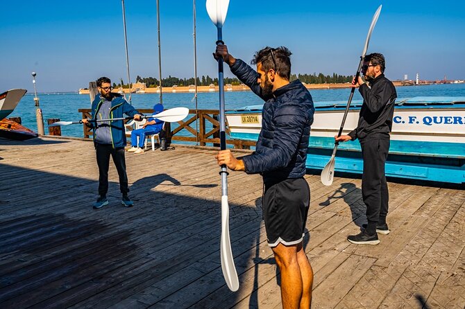 Venice Beginner's Kayak Tour: train & visit the Medieval Arsenal - Safety and fitness: the limits are part of the experience