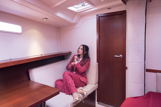 Venice Boat Tour with Aperitif and Music on a Sailing Boat - Price and value: is $94 fair for 2.5 hours?