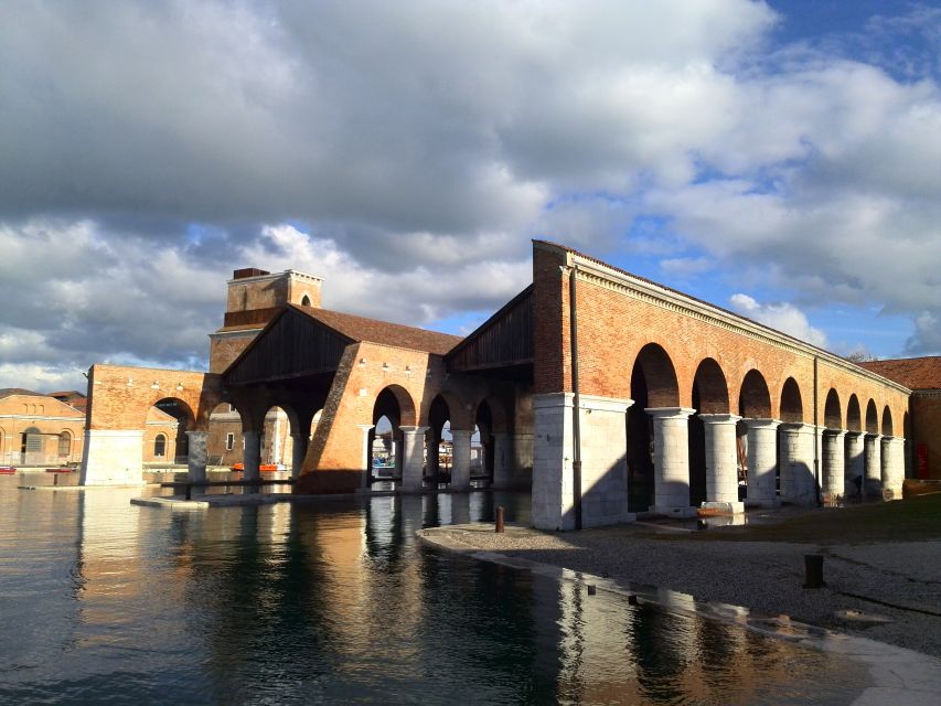 Venice: Castello District Private Walking Tour - Via Garibaldi: the everyday street version of Venice