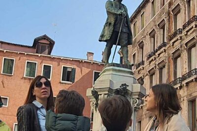 Venice City Highlights Guided Tour for Kids & Families - Piazza San Marco in 45 minutes: the wow stop before attention fades