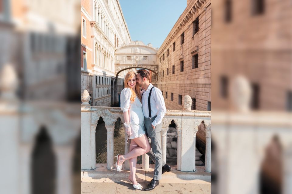 Venice: City Portrait Session with Professional Photographer - Posing and wardrobe tips that actually help in real Venice streets