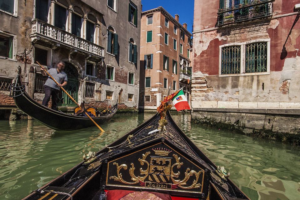 Venice: Doge's Palace and Basilica Tour with Gondola Ride - What to know before you go: practical rules that matter