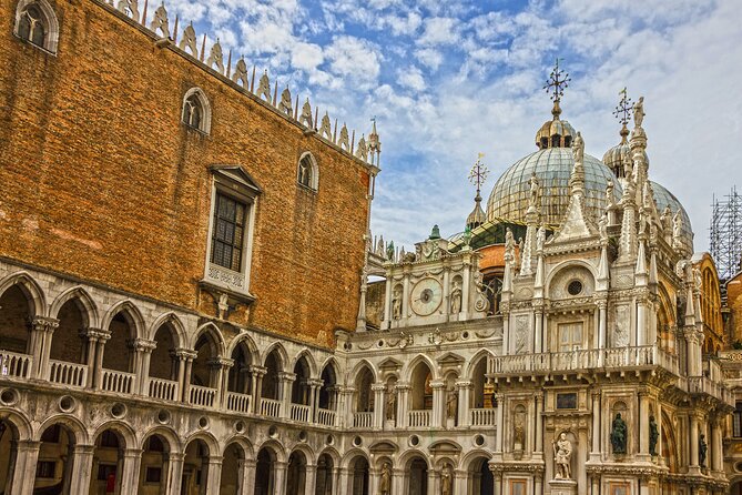 Venice: Doge's Palace and St. Mark's Basilica Fast Access Tour - Logistics That Can Make or Break the Experience