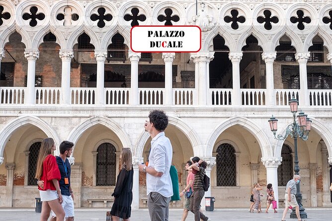 Venice Doge's Palace Guided Tour & SECRET ITINERARIES Option - Entering Palazzo Ducale: where the time (and meaning) lives