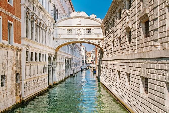 Venice: Doge’s Palace Prisons & Secret Itineraries Guided Tour - Bridge of Sighs to the New Prison: A Short Walk With Big Mood