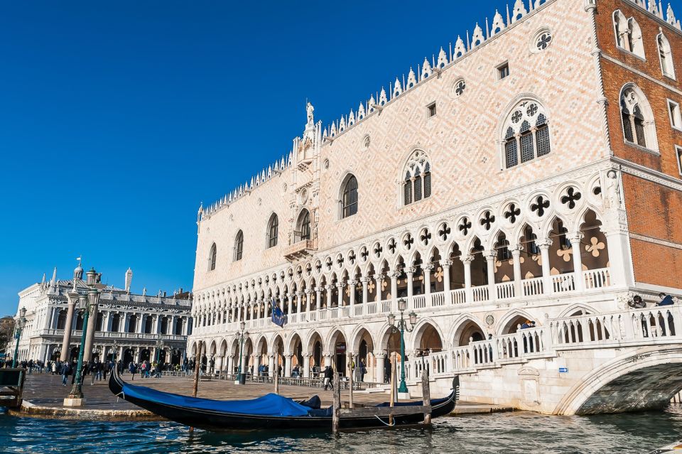 Venice: Doge's Palace Reserved Entry Ticket - Logistics you’ll notice: digital tickets, security, and signage