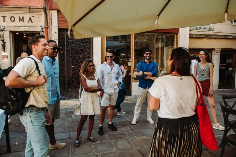 Venice: Eat & Drink Like a Local – Evening Cicchetti Tour - Key highlights you’ll feel right away