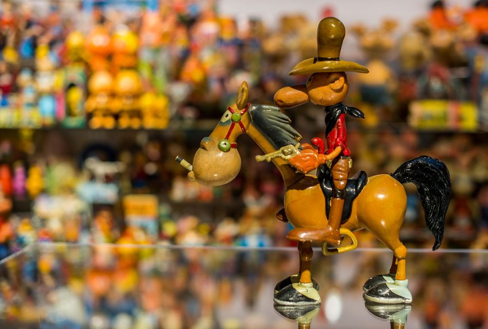 Venice: Entry Ticket to the Creature di Gomma Exhibition - What you’ll see inside: 6,000 toys across cartoon, comics, robots, and cars