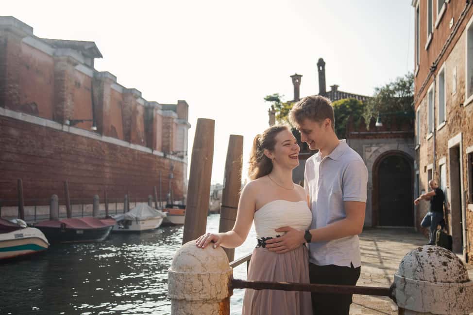 Venice: Exclusive Photoshoot in Hidden Locations - Editing and delivery: what 72 hours gets you