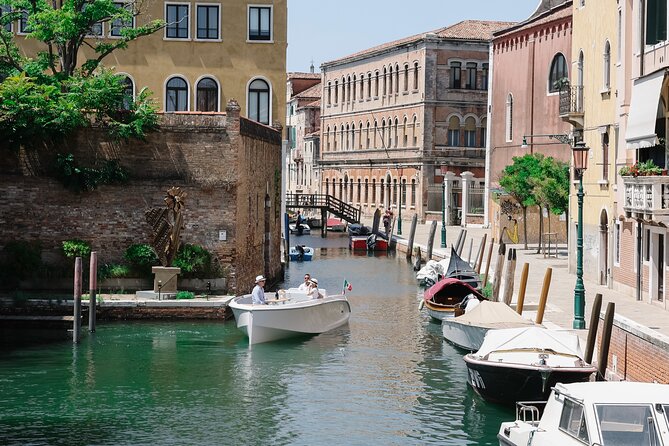 Venice: Explore Venice on Electric Boat - Why I think an electric boat is the smart move in Venice
