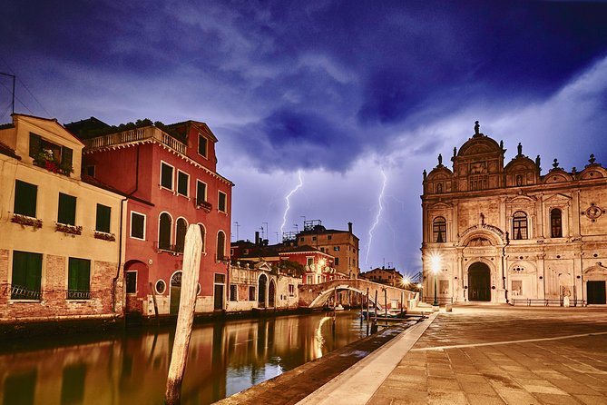 Venice Ghost & Legends Walking City Tour - Timing tricks: dusk helps, but detours happen