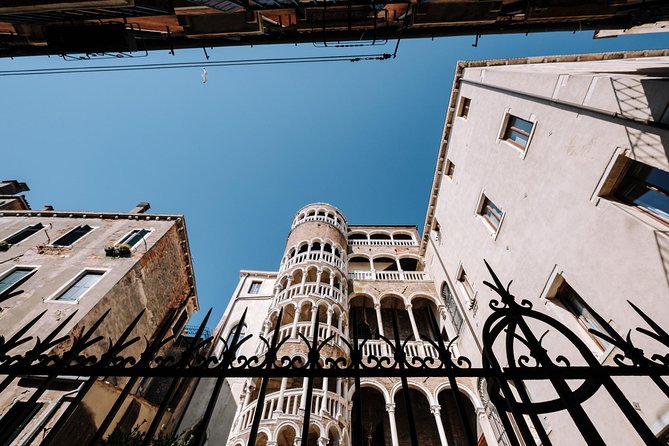 Venice Gondola ride with Skip the Line Doge's Palace tour - Doge’s Palace tour: power rooms, Renaissance art, and a story that sticks