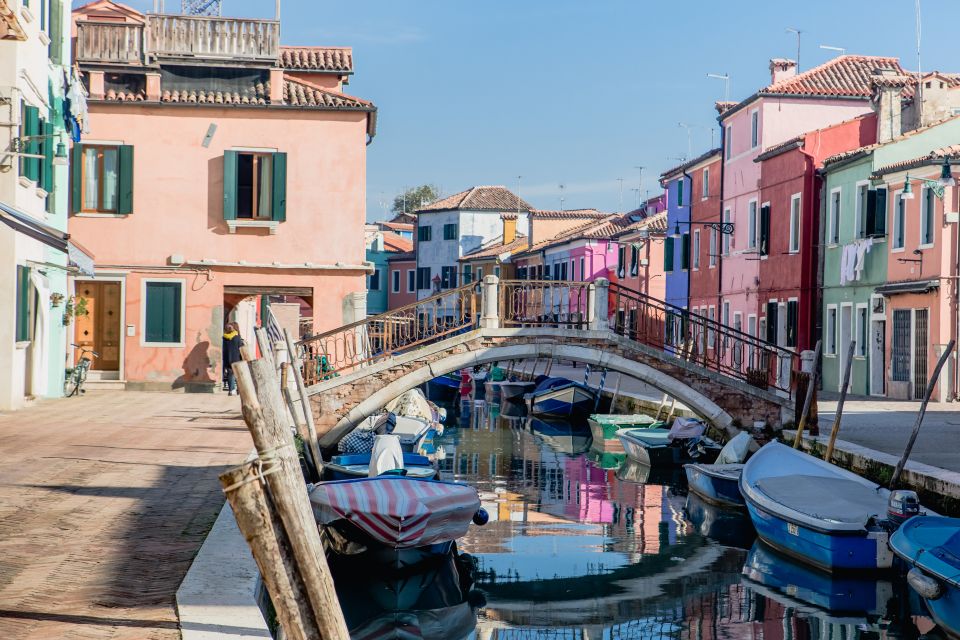 Venice: Grand Canal, Murano and Burano Half-Day Boat Tour - Burano’s Painted Houses and the Walk You’ll Want More Of