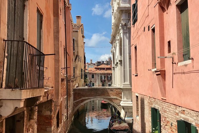 Venice Hidden Gems and Secrets Tour with a Local in Small Group - Campo Santo Stefano: Gorgeous Palazzi, Magic Potion, and Secret Doors