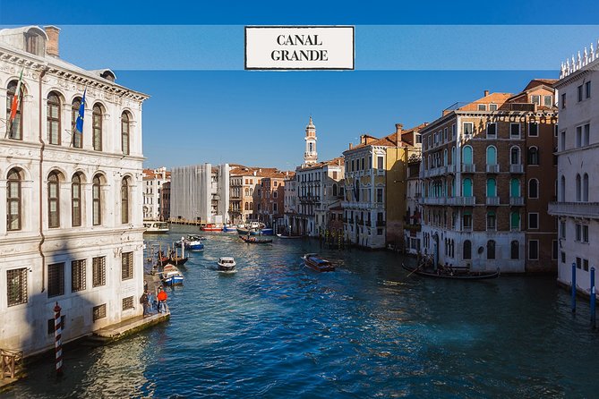 Venice: Hidden Gems Walking Tour with a Local Guide - Stop 1: The Spiral Staircase of the Snail (Othello Connection)