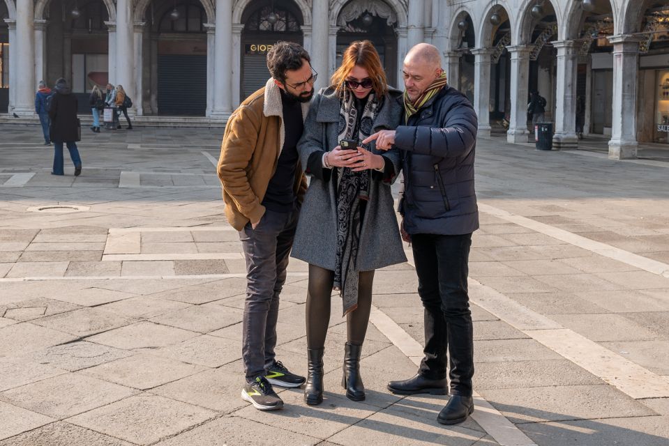 Venice: Hidden Spots Guided Photography Tour - The most praised experience: guides who teach, not just lead