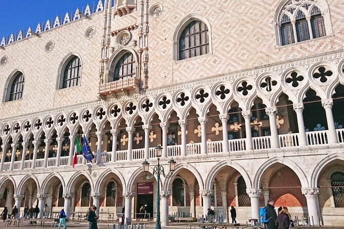 Venice highlights and hidden gems Small Group walking tour - Campiello dei Squelini to Campo San Polo: learning Venice by its edges