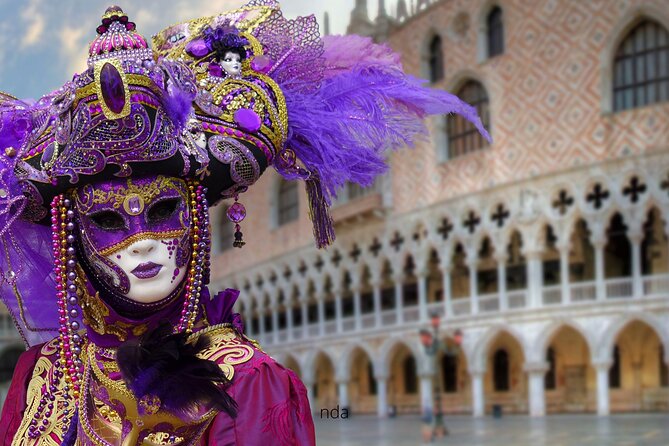 Venice Highlights Self Guided Scavenger Hunt and Walking Tour - Teatro La Fenice to St Mark’s Square: when the route meets the biggest landmarks