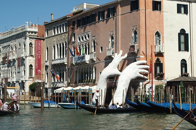 VENICE in 1 Day WOW Tour: city walk, Murano, Burano with lunch! - Murano by private boat: colorful island time without the hassle